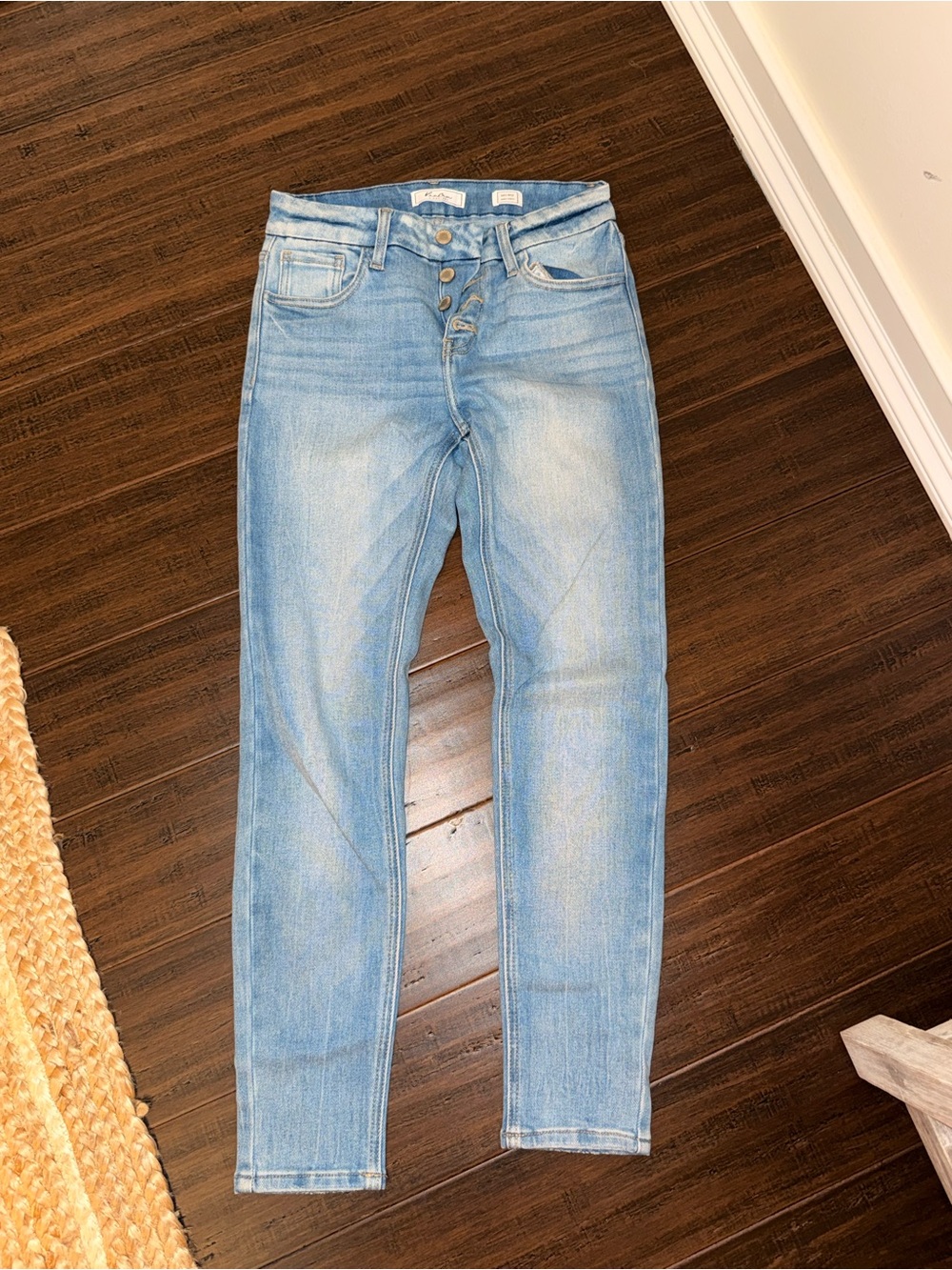 KanCan Light Blue Button-Fly Skinny Jeans